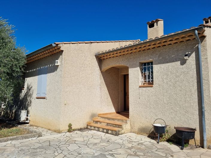 Image No.2-4 Bed House for sale