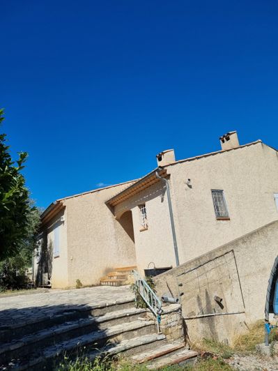 Image No.6-4 Bed House for sale