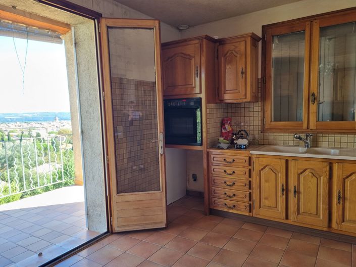 Image No.8-4 Bed House for sale