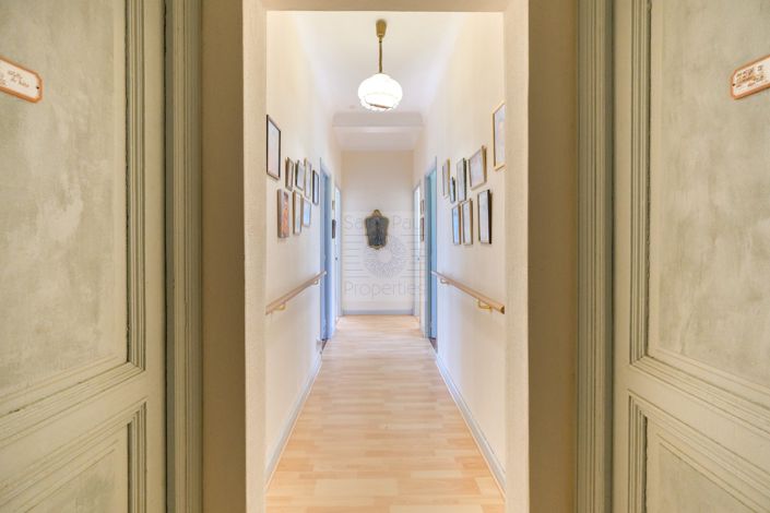 Image No.15-5 Bed House for sale