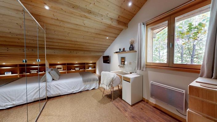 Image No.29-5 Bed Property for sale
