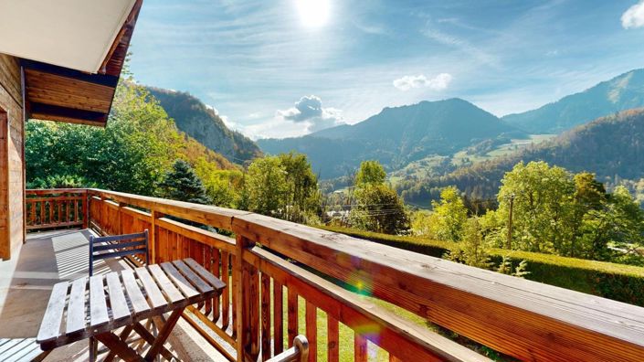 Image No.40-5 Bed Property for sale