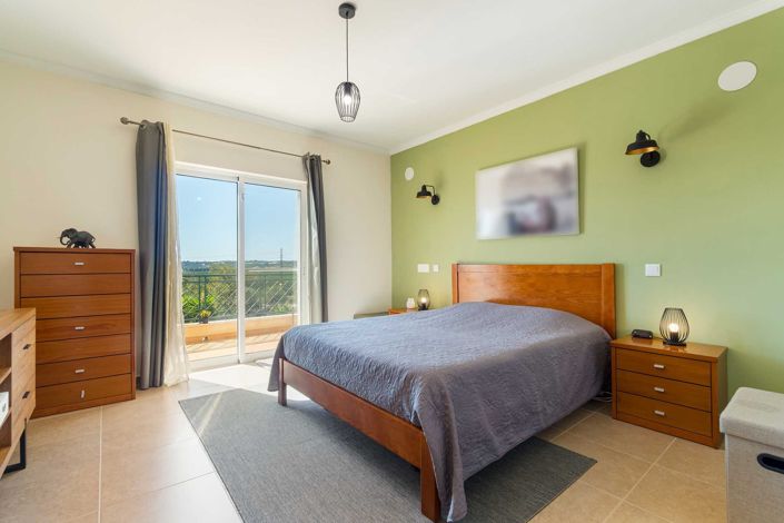 Image No.13-3 Bed House for sale