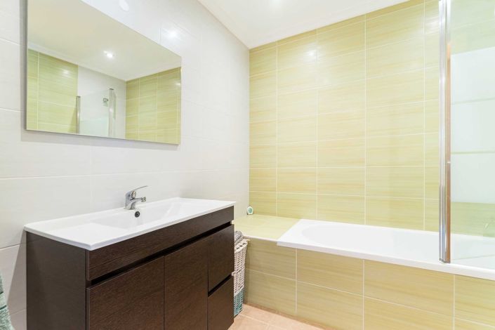 Image No.19-3 Bed House for sale