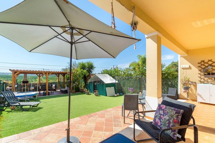 Image No.3-3 Bed House for sale