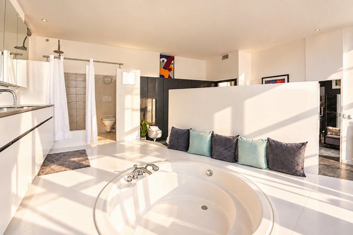 Image No.12-3 Bed Apartment for sale