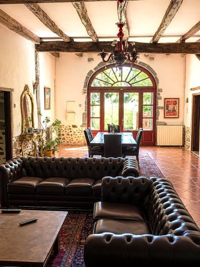 Image No.5-5 Bed House for sale