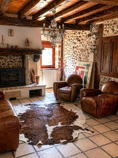 Image No.7-5 Bed House for sale