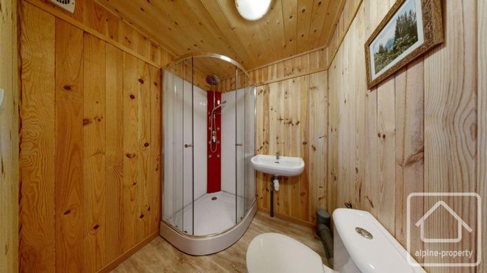 Image No.29-4 Bed Property for sale