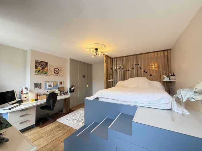Image No.17-3 Bed House for sale