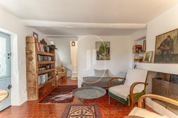 Image No.10-4 Bed House for sale