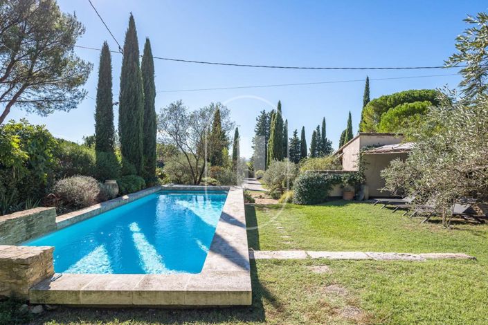 Image No.2-4 Bed House for sale