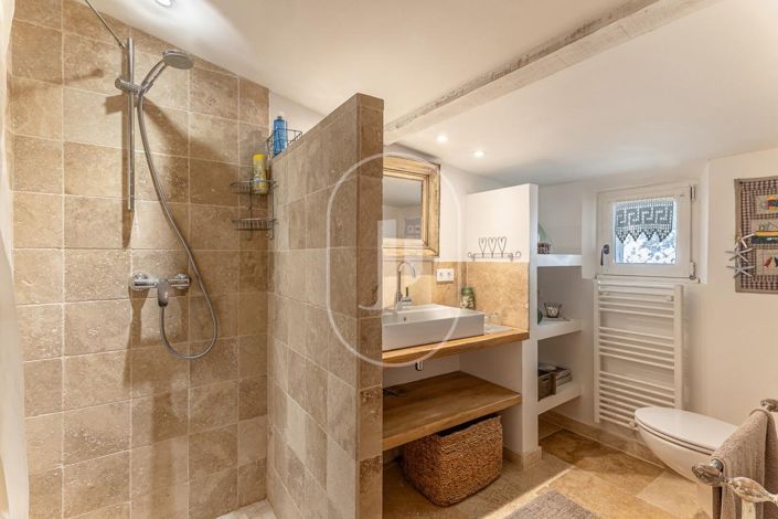 Image No.9-4 Bed House for sale
