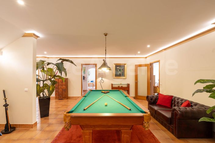 Image No.51-3 Bed House for sale