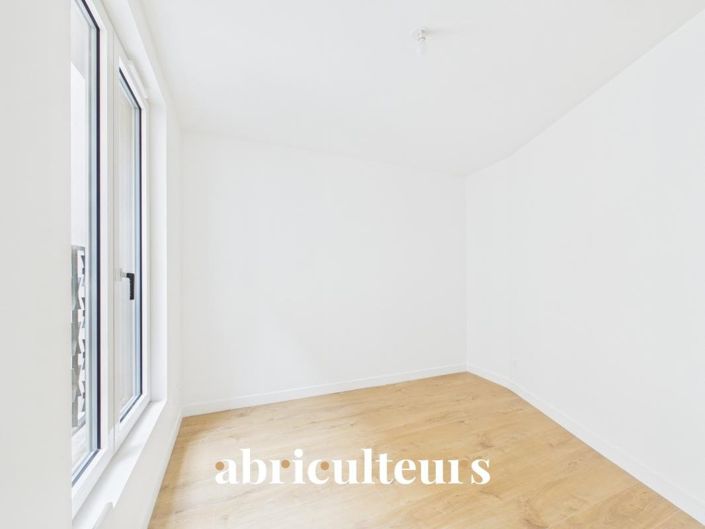 Image No.9-1 Bed Apartment for sale