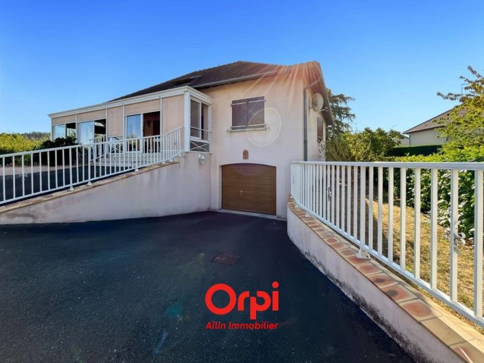 Image No.4-5 Bed House for sale