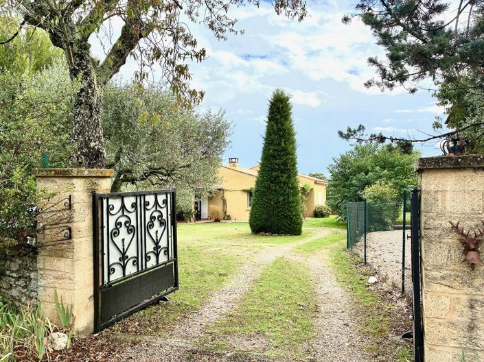 Image No.20-4 Bed House for sale