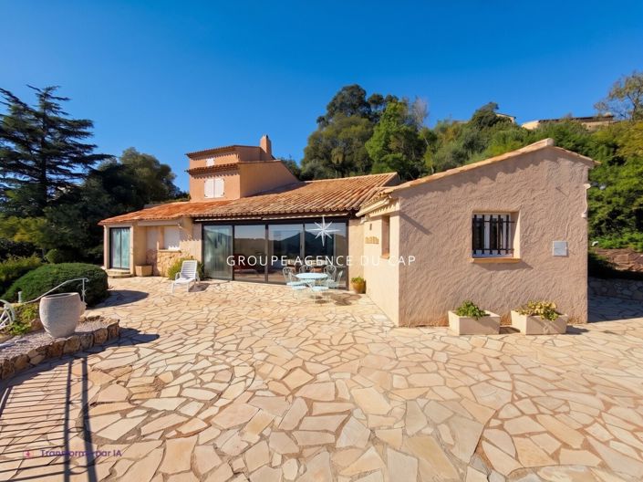Image No.4-4 Bed House for sale