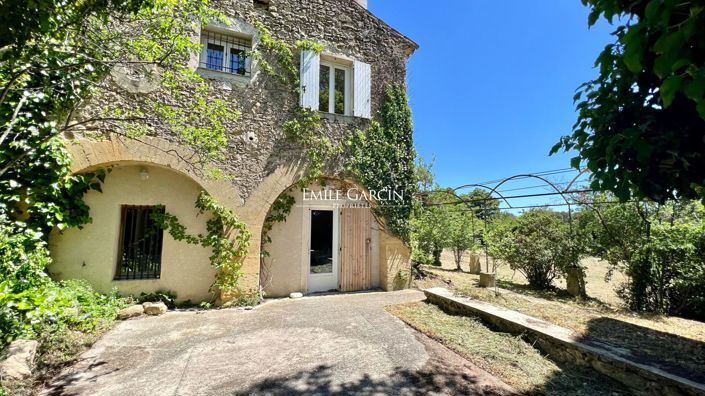 Image No.8-12 Bed House for sale