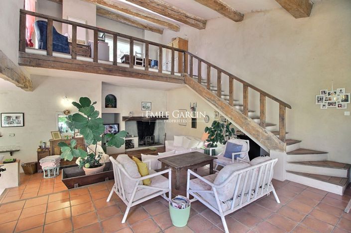 Image No.9-4 Bed House for sale