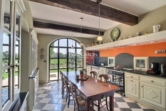 Image No.10-5 Bed House for sale