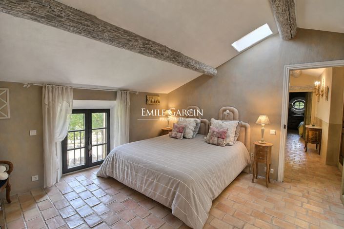 Image No.11-5 Bed House for sale