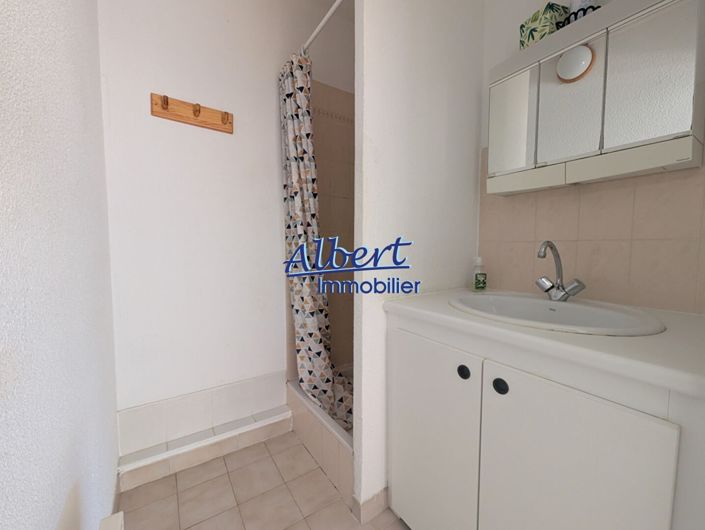 Image No.4-Appartement de 2 chambres à vendre