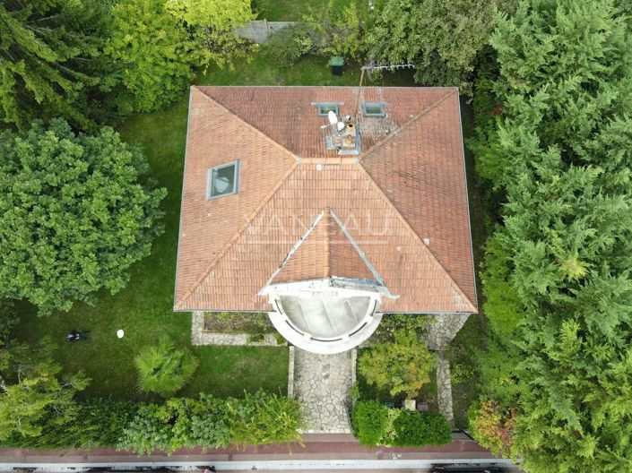 Image No.21-4 Bed House for sale