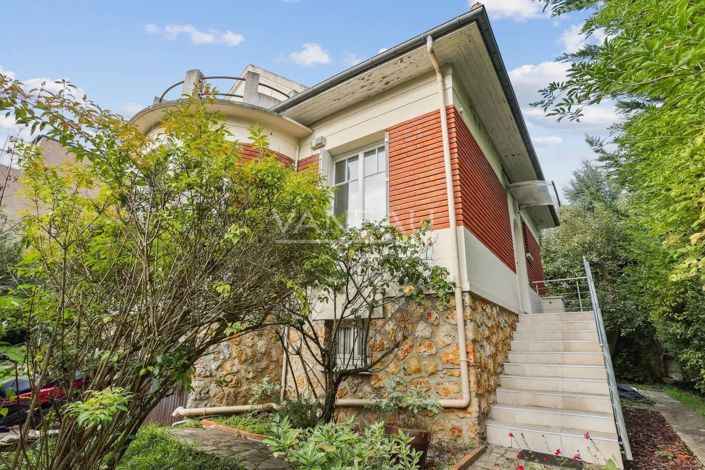 Image No.27-4 Bed House for sale