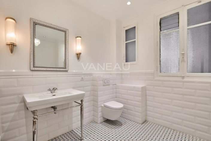 Image No.21-3 Bed Apartment for sale