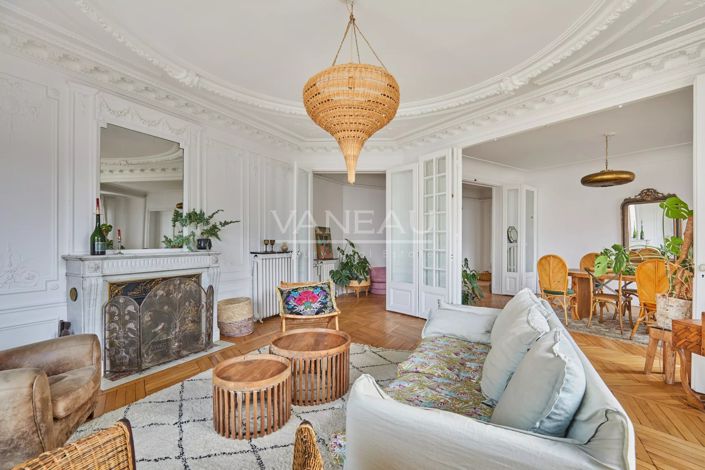 Image No.27-3 Bed Apartment for sale