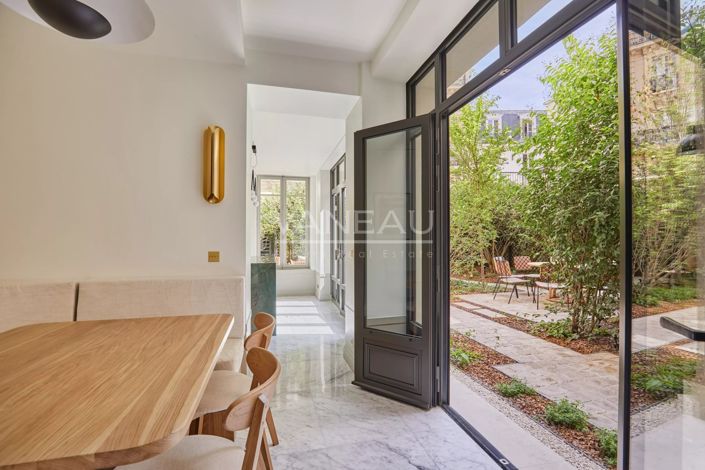 Image No.15-4 Bed House for sale
