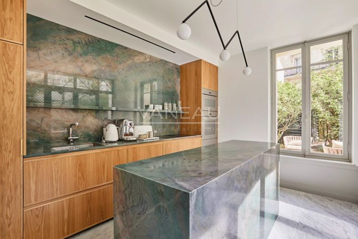 Image No.16-4 Bed House for sale