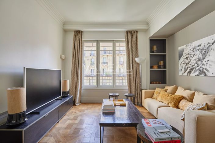 Image No.37-4 Bed House for sale