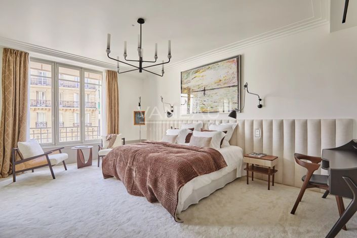 Image No.48-4 Bed House for sale