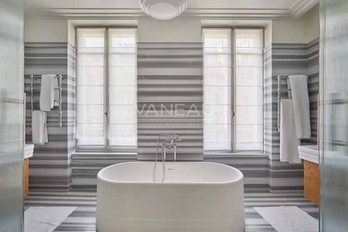 Image No.55-4 Bed House for sale
