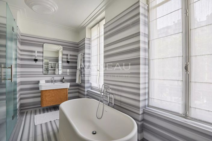 Image No.56-4 Bed House for sale