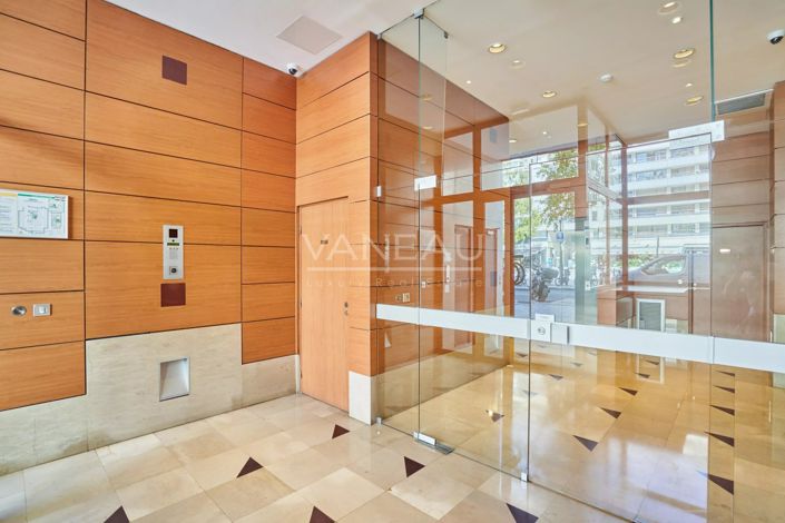 Image No.16-3 Bed Apartment for sale