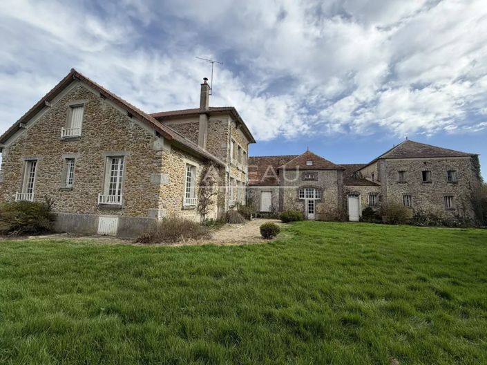 Image No.5-House for sale