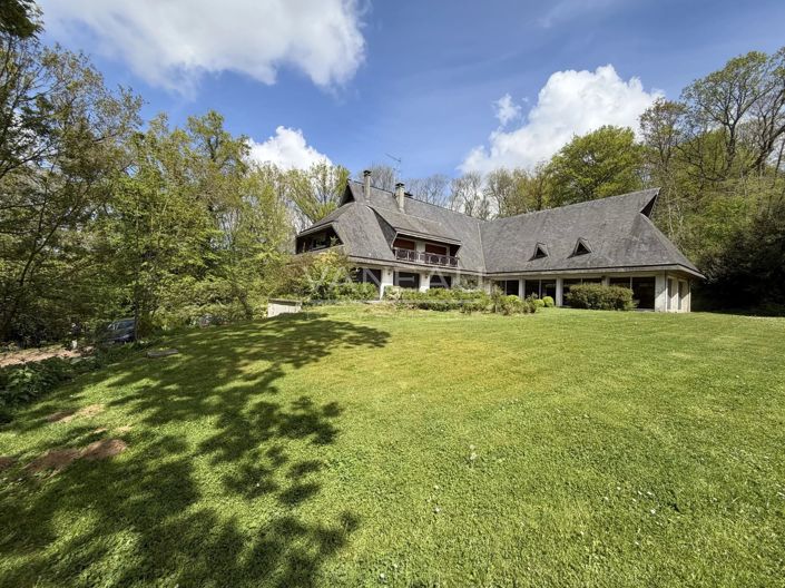 Image No.24-6 Bed House for sale