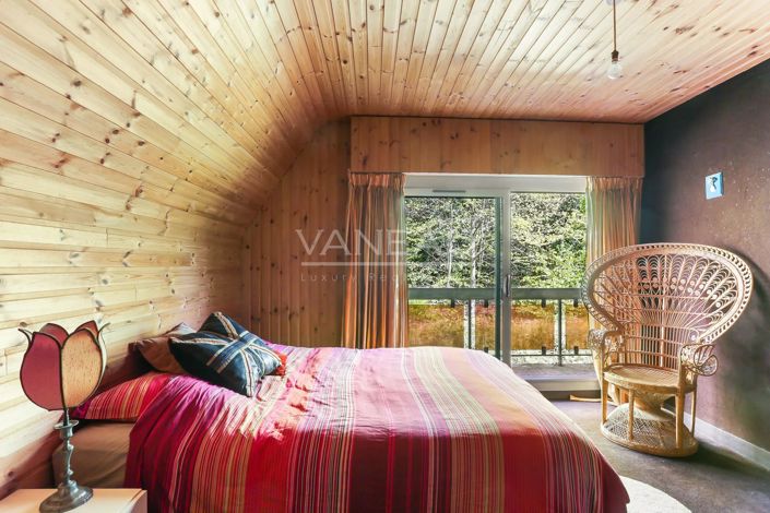 Image No.33-6 Bed House for sale