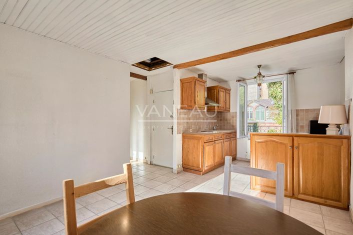 Image No.22-4 Bed House for sale