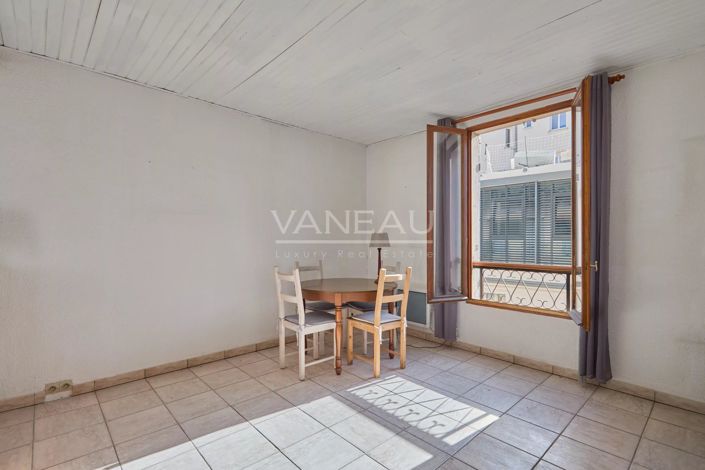 Image No.23-4 Bed House for sale