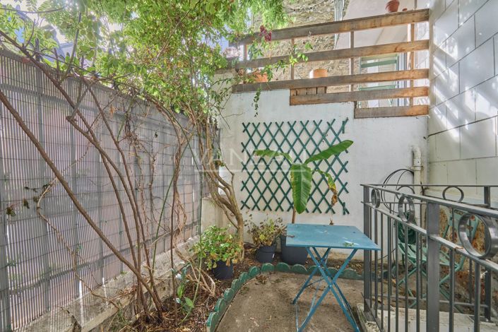 Image No.10-3 Bed House for sale