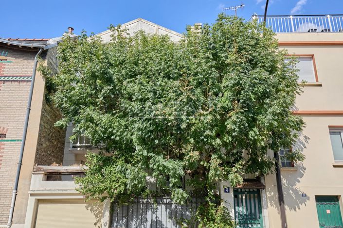 Image No.18-3 Bed House for sale