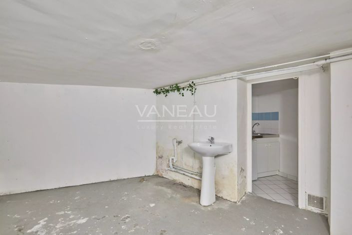 Image No.26-3 Bed House for sale