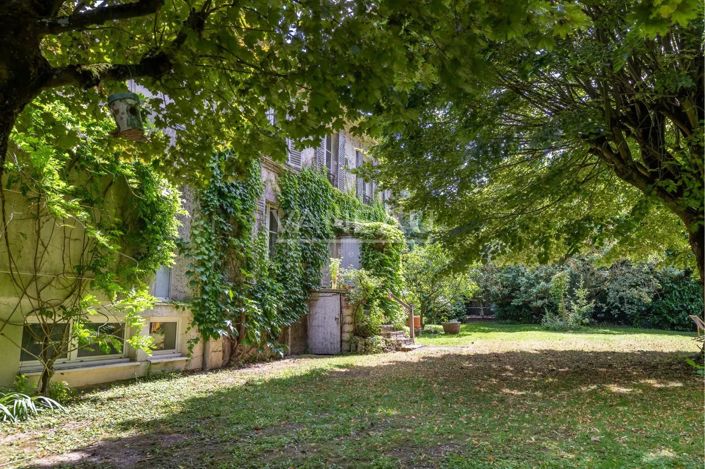 Image No.2-5 Bed House for sale