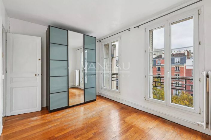 Image No.8-Appartement de 2 chambres à vendre
