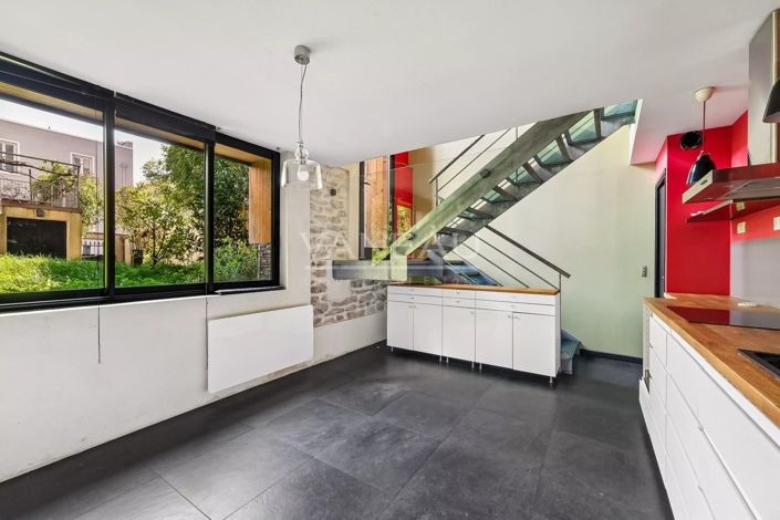 Image No.10-5 Bed House for sale