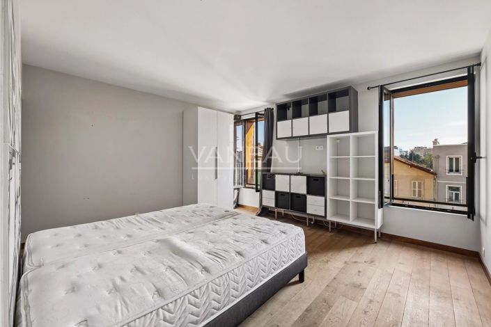 Image No.14-5 Bed House for sale